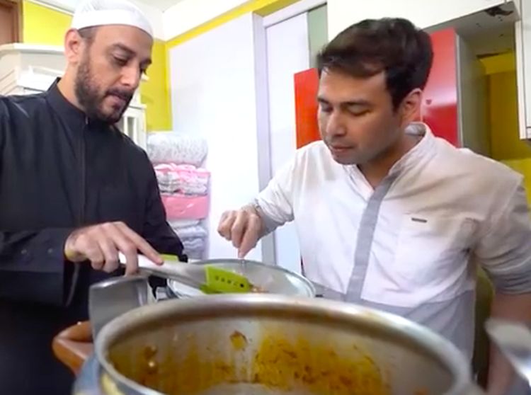 Mengenang Syekh Ali Jaber, Pendakwah yang Jago Masak Nasi Mandi