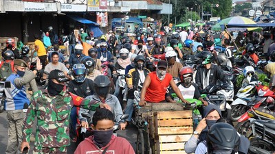 Ada PSBB, Pasar Anyar Bogor Hari Ini Masih Padat