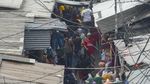 Pedagang Tanah Abang Nekat Berjualan saat PSBB