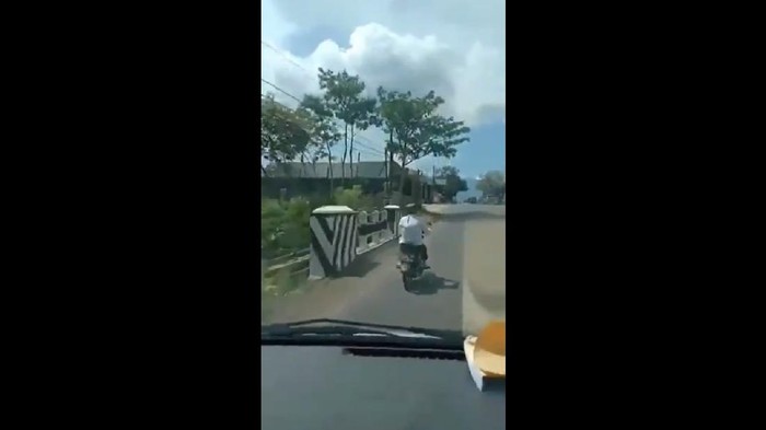 Pasien Virus Corona pilih naik motor sendiri ke tempat isolasi