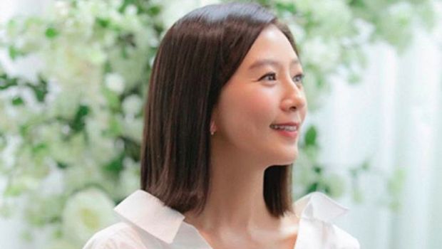 Kim Hee-Ae The World of The Married