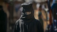 Dua korban yang diduga positif Corona awalnya telah dikucilkan oleh penghuni lain di Kamp Bazar Cox. Allison Joyce/Getty Images