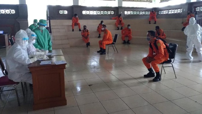 Basarnas Bali jalani rapid test (Dok. Basarnas Bali)
