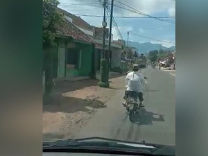 Jabar Hari Ini: Pria Reaktif Corona Santuy Motoran-Penemuan Mayat Perempuan Bugil