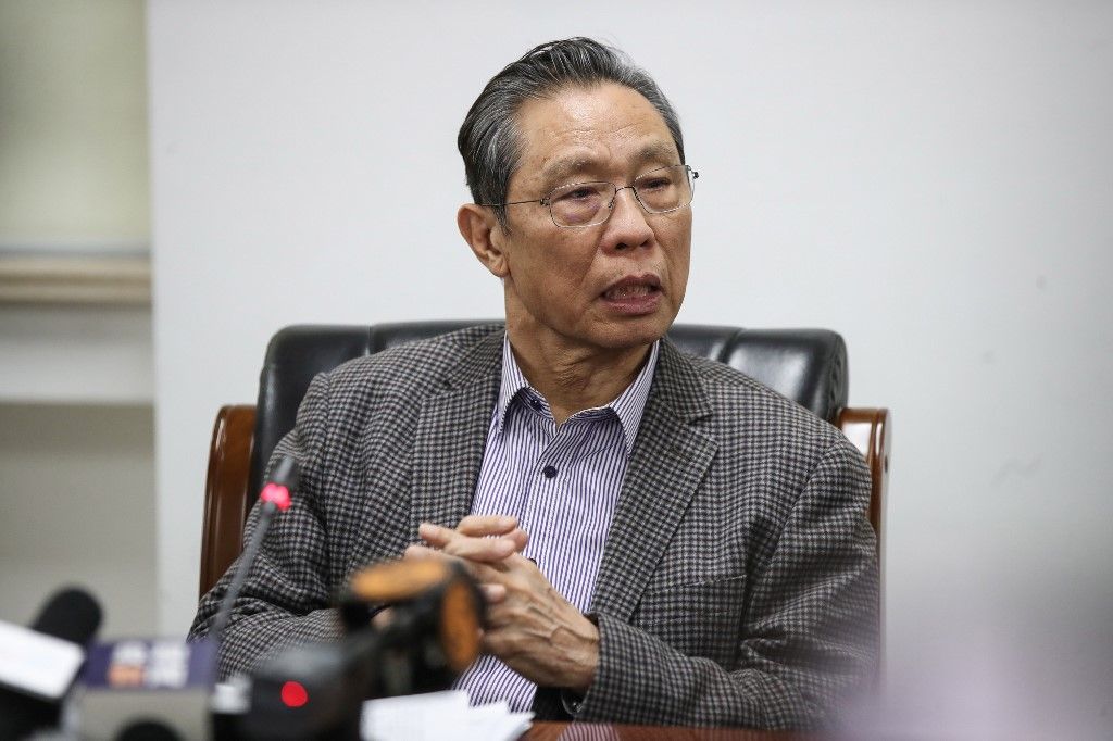 This photo taken on January 20, 2020 shows Zhong Nanshan, a renowned scientist at China's national health commission, speaking during a press conference in Beijing about a new SARS-like coronavirus. - China has confirmed human-to-human transmission in the outbreak of the new virus as the number of cases soared and authorities on January 21 said a fourth person had died. (Photo by STR / AFP) / China OUT
