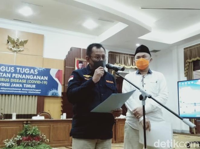 Surat edaran Pemprov Jatim soal salat Idul Fitri di Masjid Al Akbar Surabaya dicabut. Pencabutan dilakukan setelah mempertimbangkan berbagai masukan.