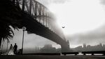 Pesona Sydney Harbour Bridge Berselimut Kabut Tebal