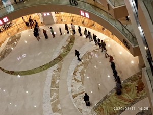 Viral Video Pengunjung Antre di Pakuwon Mall Surabaya, ini Penjelasannya