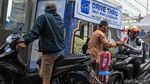 Tanah Kusir Berlakukan Zakat Fitrah Secara Drive Thru