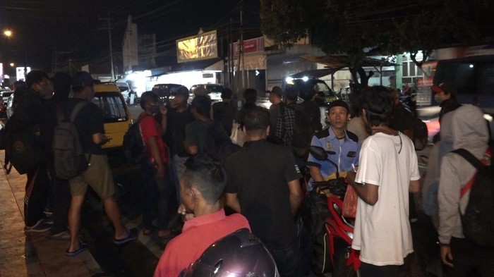 Pemudik di Pelabuhan Ketapang