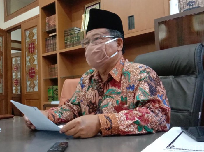 Ketua MUI Jabar Rachmat Syafei