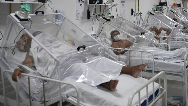 Jumlah kasus infeksi virus Corona di Brasil mencapai 254 ribu kasus. Kini Brasil menjadi negara ketiga dengan total kasus virus Corona terbanyak di dunia.