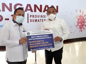 Gubsu Edy Terima Bantuan APD Hasil Karya Siswa BLK Medan