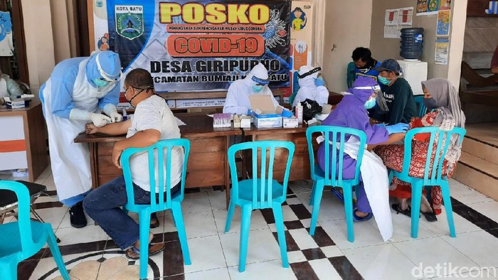 pedagang pasar sayur di batu dirapid test