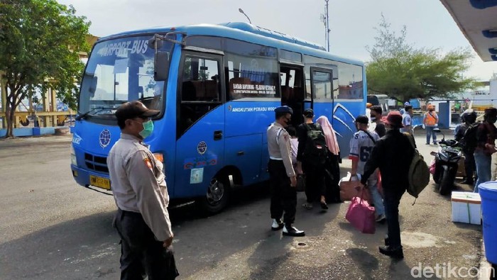 penumpang km sabuk nusantara dikarantina