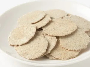 Kriuk Renyah Keripik Jangkrik, Siapa Mau?