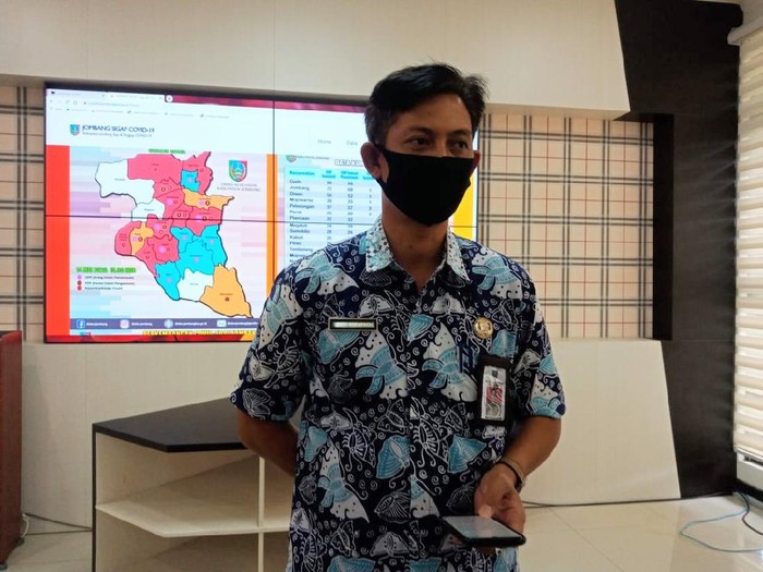 Jubir Gugus Tugas Percepatan Penanganan COVID-19 Kabupaten Jombang Budi Winarno