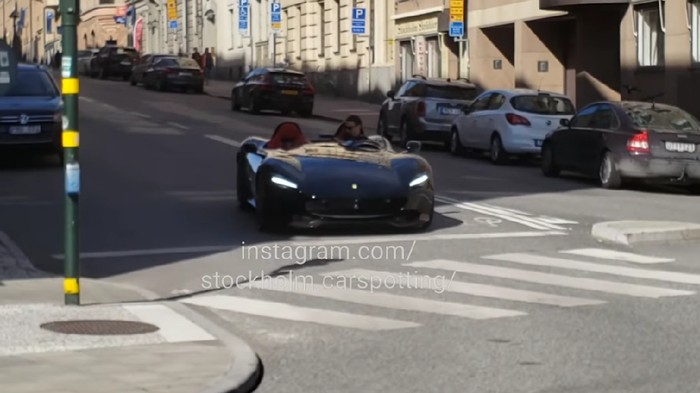 Ibra Nyetir Ferrari Ibra Nyetir Ferrari
