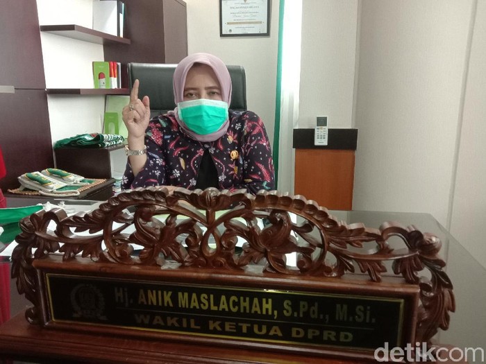 PSBB Surabaya Raya jilid 2 tersisa 7 hari lagi. DPRD Jatim meminta pemprov beserta pemkot/pemkab mengevaluasi PSBB agar bisa dimaksimalkan.
