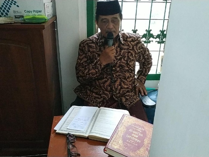 17 Tahun Kiai Pacitan Ini Berdakwah Tanpa Jemaah
