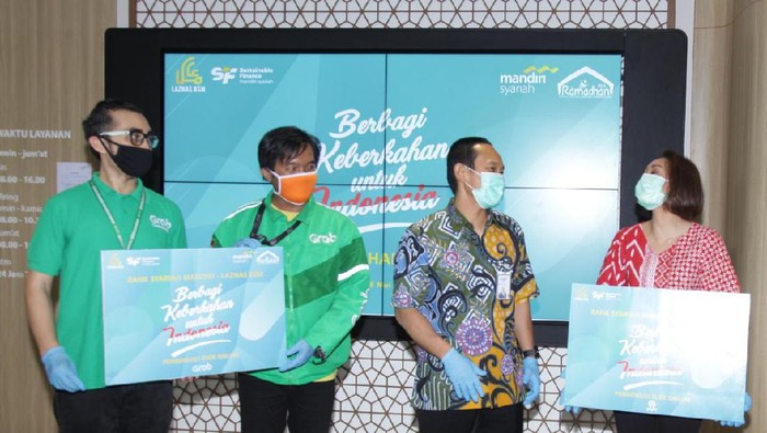 Bantuan Sembako Untuk Masyarakat Terdampak COVID-19
