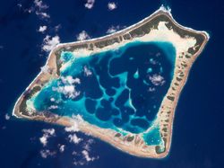 Penampakan Bumi dari Luar Angkasa yang Bikin Takjub