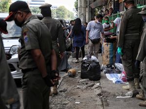 Warga Juga Padati Pasar Senen Jelang Lebaran