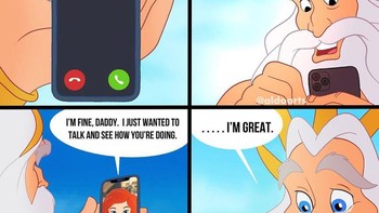 Raja Triton menerima panggilan video call dari putrinya Ariel, memastikan ayahnya baik-baik saja. Foto: @aldoarts via Bored Panda