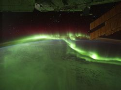 Penampakan Bumi dari Luar Angkasa yang Bikin Takjub