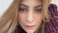 Ini sosok Sarah Salsabila yang bikin heboh di Instagram. Ia membuat sebuah video untuk lelang keperawanan. Foto: Dok. Instagram Sarah Salsabila