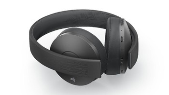 Controller DualShock 4, gold wireless headset, dan hard drive eksternal Seagate edisi The Last of Us Part II tersedia untuk pembelian secara terpisah, masing-masing dengan harga USD 64,99, USD 99,99, dan USD 89,99 (sekitar Rp 958 ribu, Rp 1,4 juta, dan Rp 1,3 juta). Foto: PlayStation