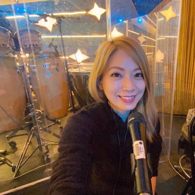 Dalam sejumlah situs yang memuat data dirinya, tertulis bahwa Gloria Tang tahun ini menginjak 29. Namun seseorang yang mengaku dirinya adalah teman Gloria mengungkap data tersebut salah. Foto: Instagram @goodafternoongloria