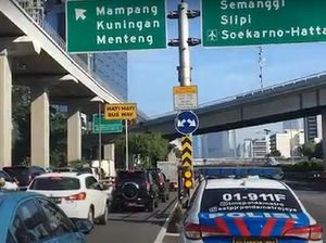 Video Sejumlah Ruas Jalan di Jakarta Ramai Kendaraan
