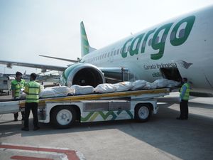 Citilink Terbangkan Pesawat Kargo Perdana