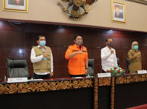 Pelanggar PSBB Palembang Bakal Bersihkan Fasilitas Umum-Denda Rp 1 Juta