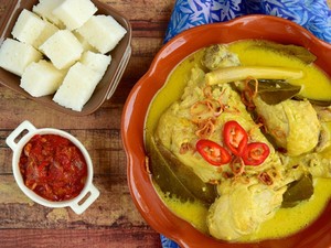 Cara Membuat Opor Ayam Kampung untuk Buka Puasa Sebelum Idul Adha