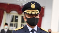 Marsekal TNI Fadjar Prasetyo menggantikan Marsekal Yuyu Sutisna. 
