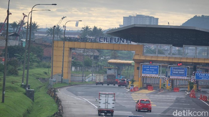 Gerbang Tol Cileunyi