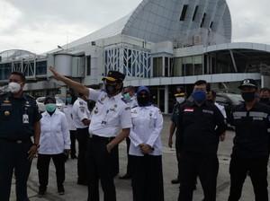 Jelang Lebaran, Kemenhub Monitoring Pelabuhan Makassar Atasi COVID-19