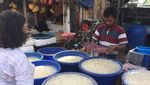 Penjualan Kolang Kaling Sepi Peminat