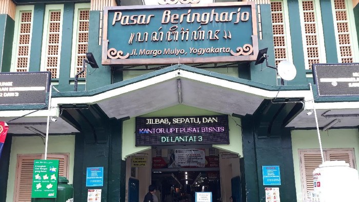 Lengangnya Pasar Beringharjo Yogya, Kamis (21/5/2020).