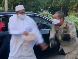 Nyaris Adu Pukul, Habib Umar Assegaf dan Satpol PP Dimediasi