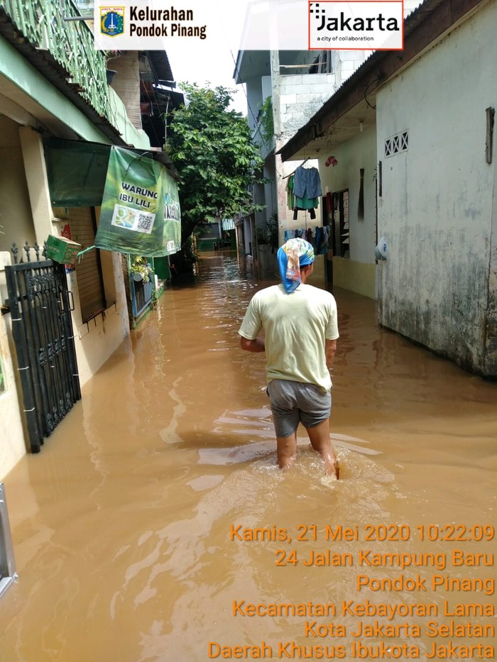 Kawasan Kampung Baru, Pondok Pinang, Kebayoran Lama, Jaksel sempat tergenang banjir setinggi 1,1 meter (Dok. Lurah Pondok Pinang)
