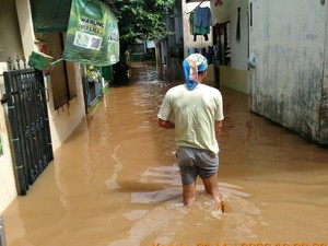 Sempat Terendam 1 Meter, Banjir di Pondok Pinang Akibat Kali Meluap