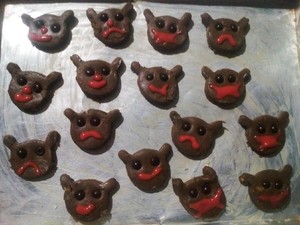 Jadi Monster dan Alien, 5 Kegagalan Netizen Bikin Kue Kering Lebaran