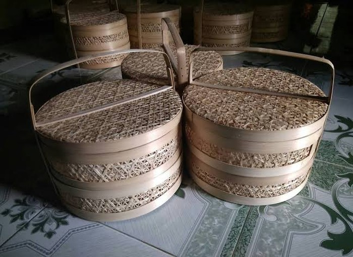 tradisi hantar makanan