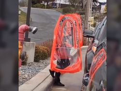 Kembali Buka, Ini Penampakan New Normal Warga Amerika