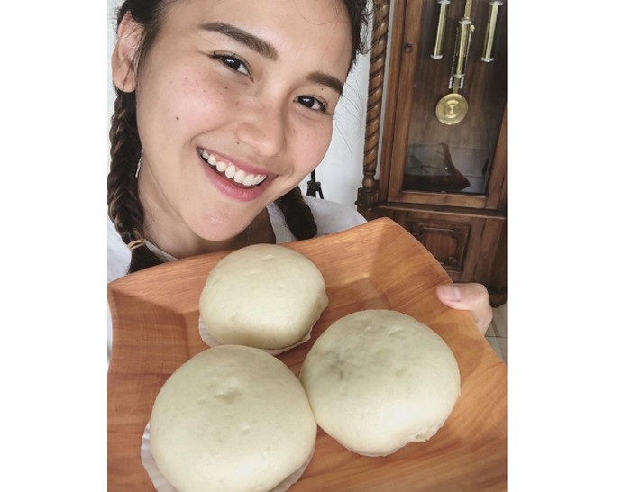 artis jualan makanan