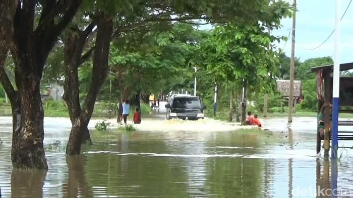 Puluhan Rumah di Polman Terendam Banjir