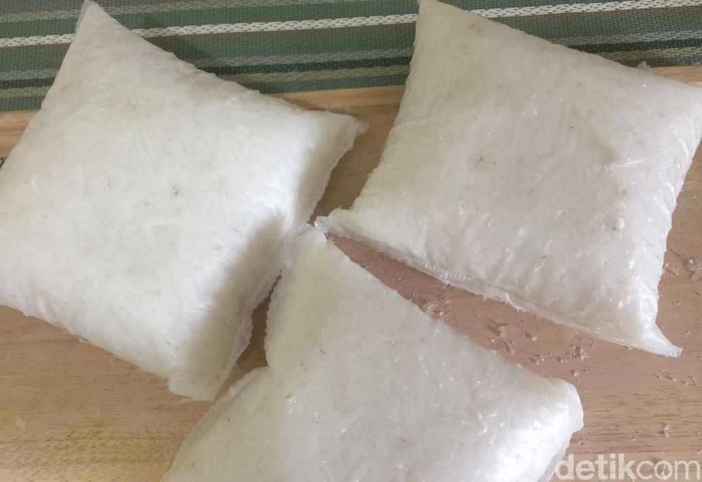 cara membuat ketupat plastik